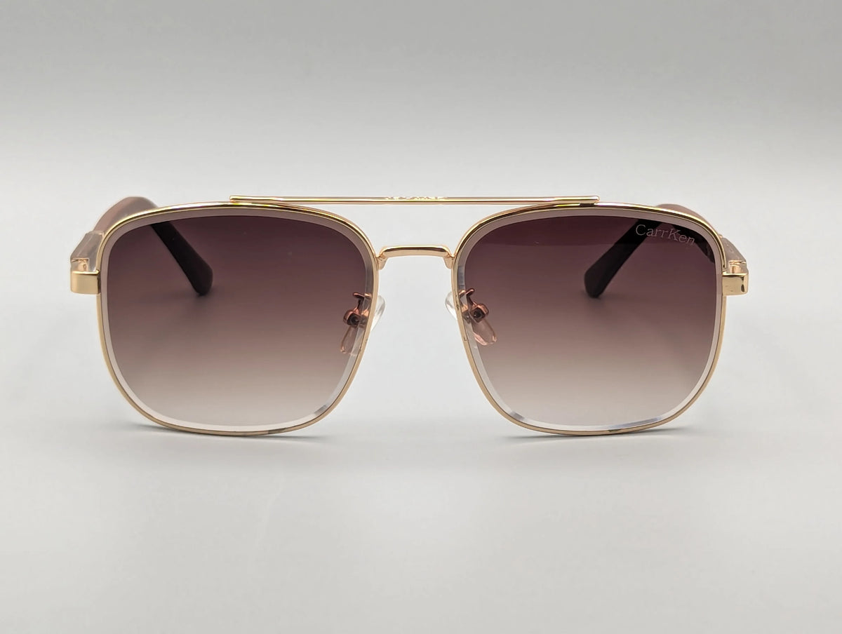 Elegant Gold Frame Sunglasses with Brown Gradient Lenses